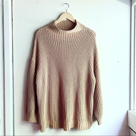 American Eagle Outfitters Sweaters - American Eagle Tan Mock Neck Pullover Sweater